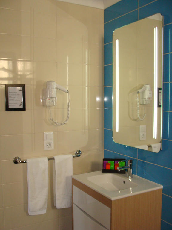 Apartamentos Kosmos Horta  Zimmer foto