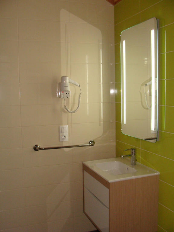 Apartamentos Kosmos Horta  Zimmer foto