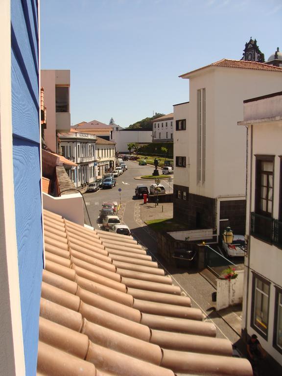 Apartamentos Kosmos Horta  Zimmer foto