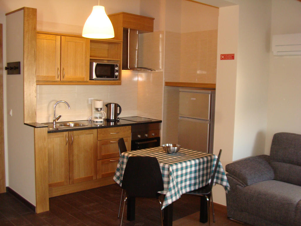 Apartamentos Kosmos Horta  Zimmer foto